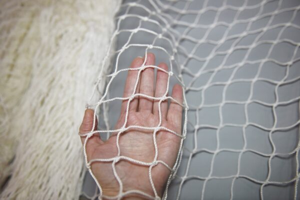 Nylon netting, 2 mm - 39 mm HM - Image 2