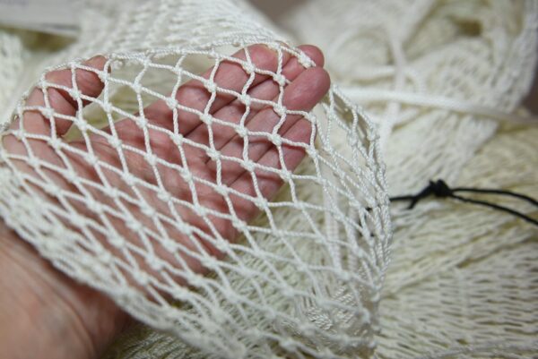 Nylon netting, 1,6 mm - 16 mm HM - Image 2